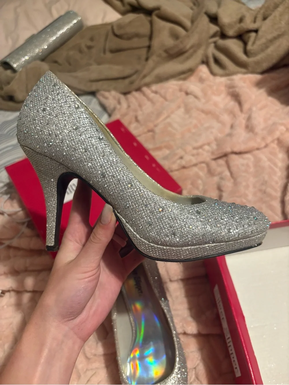 Wide Silver Heels - Mirage Style